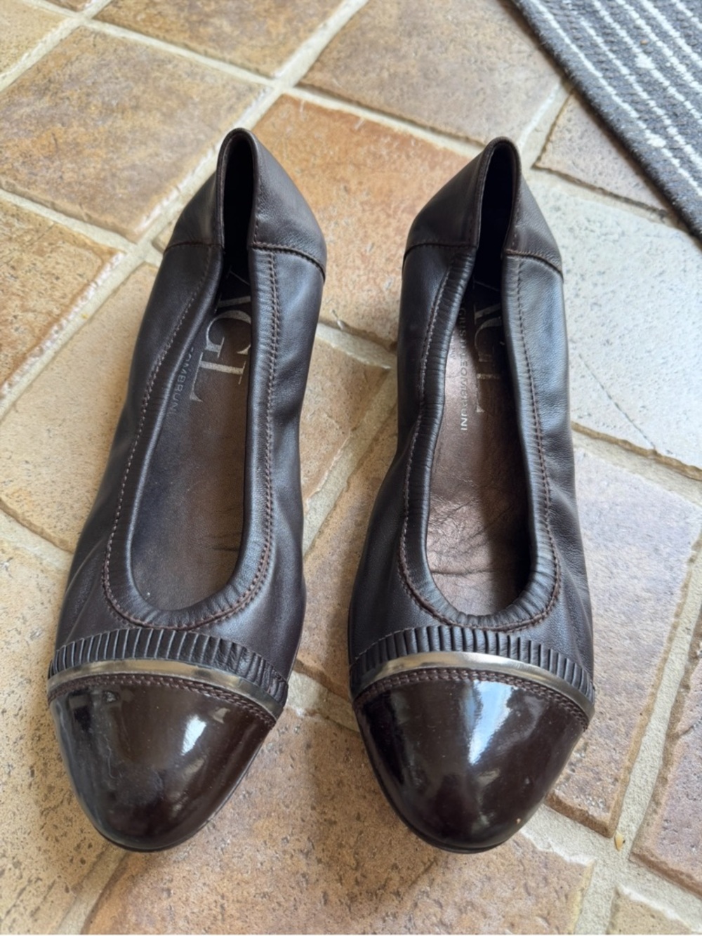 AGL Brown Leather Cap-Toe Ballet Flat Pump Size 40